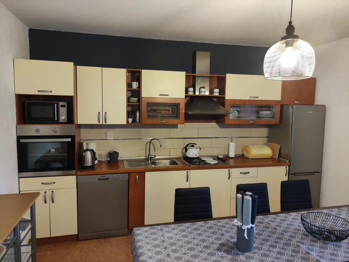 Apartment Cengo Kaštela エクステリア 写真