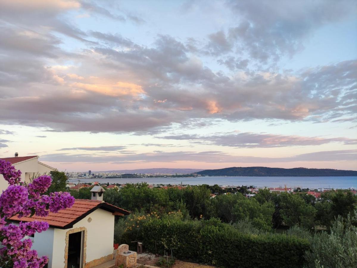 Apartment Cengo Kaštela エクステリア 写真
